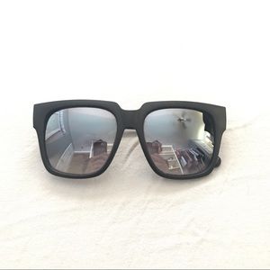 On the prowl sunglasses